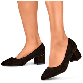 Décolleté basse in camoscio nero, scarpe comode da donna 2