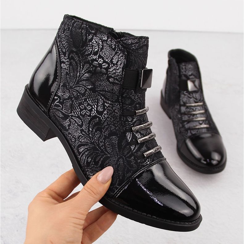 Stivaletti da donna neri con motivo floreale argento Sabatina DM24-08 nero 1