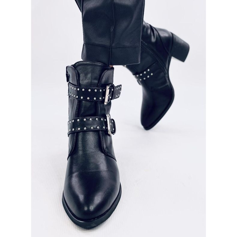 Stivali con tacco alto con borchie Ferox Black nero 1