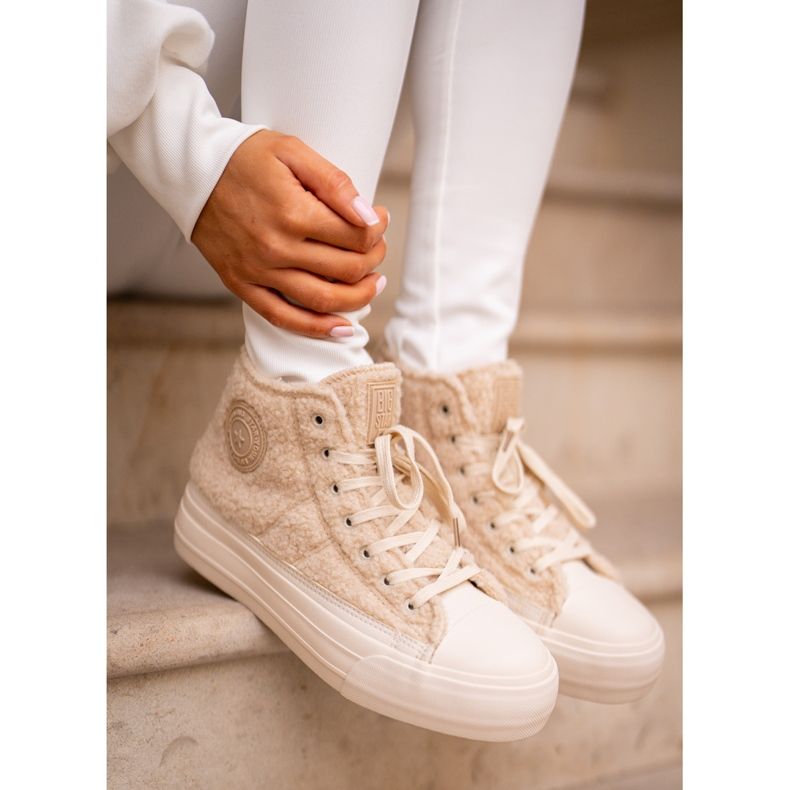 Sneakers da donna isolate con pelliccia di montone Big Star OO274A444 Beige 2