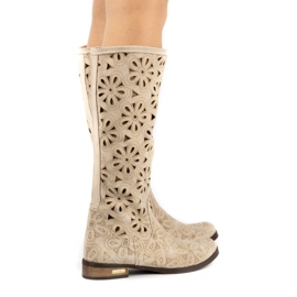 Olivier Stivali da donna traforati beige chiaro 1