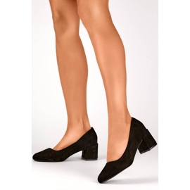 Décolleté da donna in camoscio nero con tacco basso 8338-260B 2