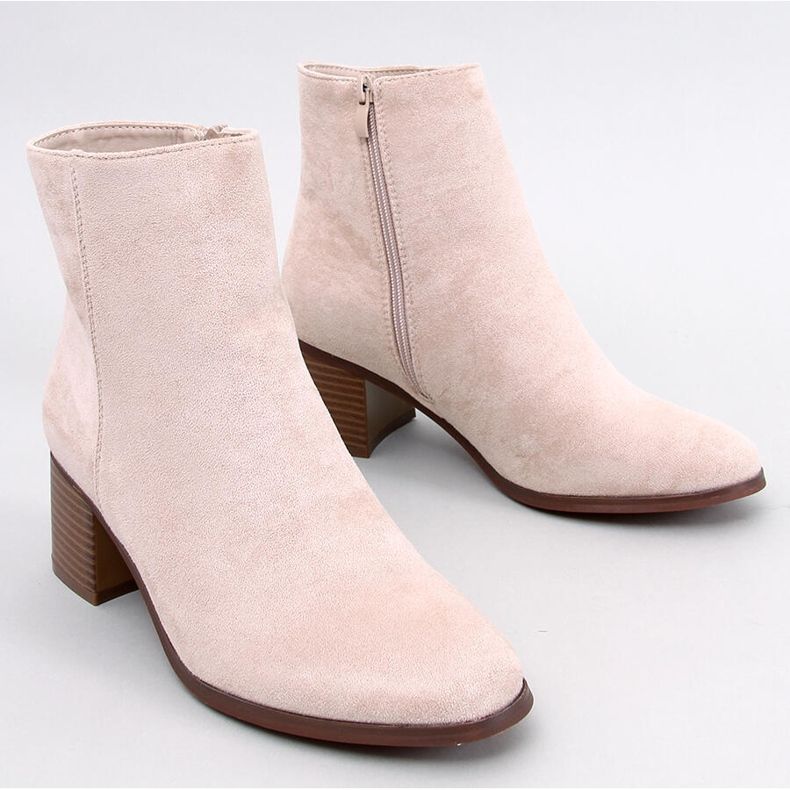 Stivaletti classici Annie Beige con tacco alto 1