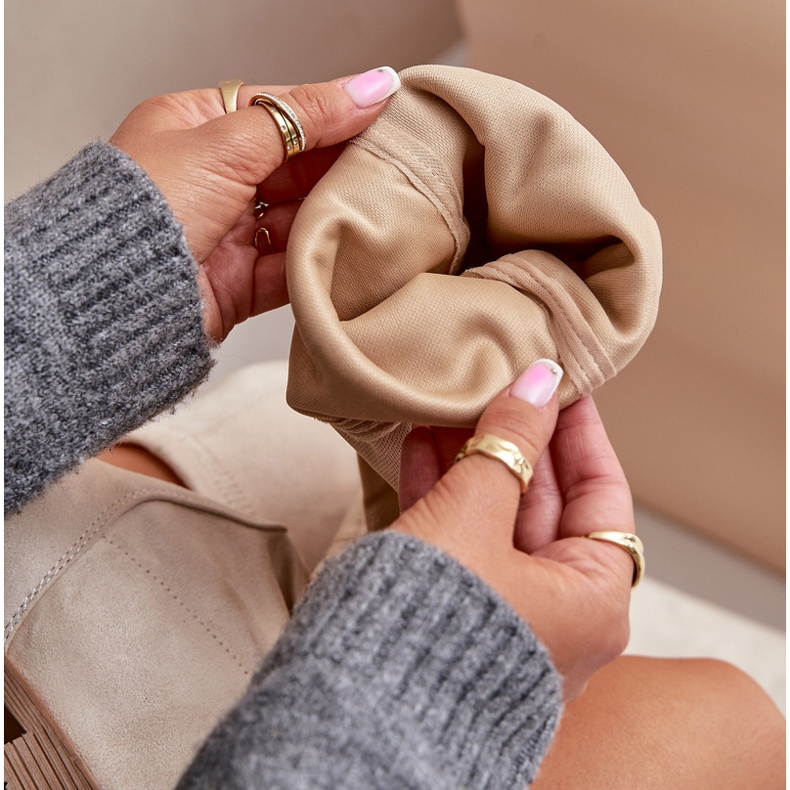 Erynn Stivali sopra il ginocchio con tacco piatto realizzati in eco-suede, Linnithia beige 2