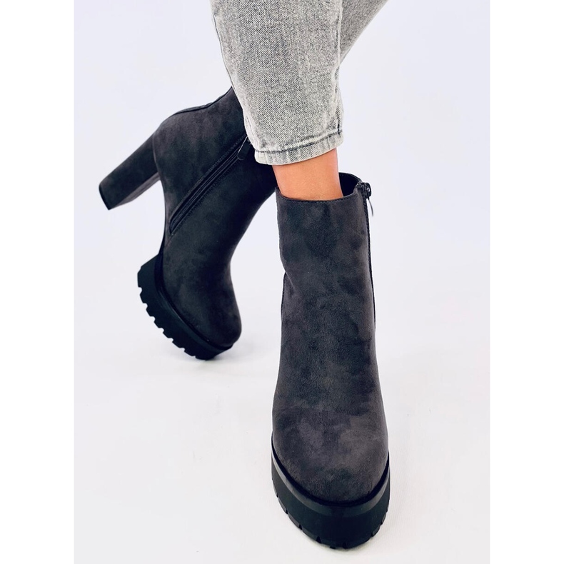 Stivali con plateau grigio rumma 1
