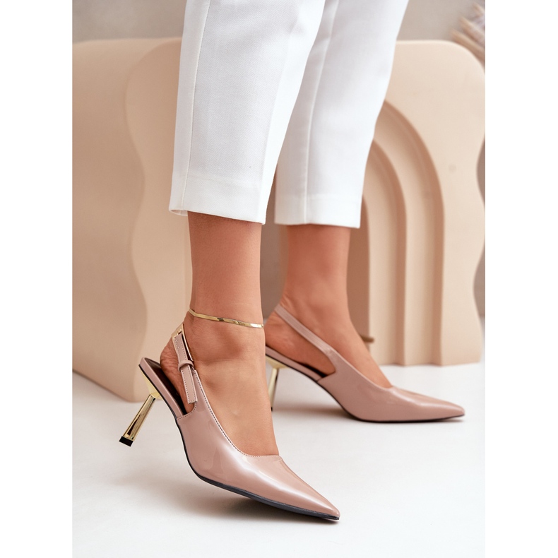 Decolleté in vernice con tacco aperto, Filona Beige 2