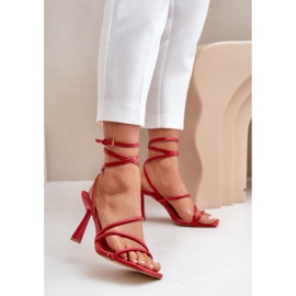 Eleganti sandali con tacco alto con cinturini rossi Saredi rosso 2