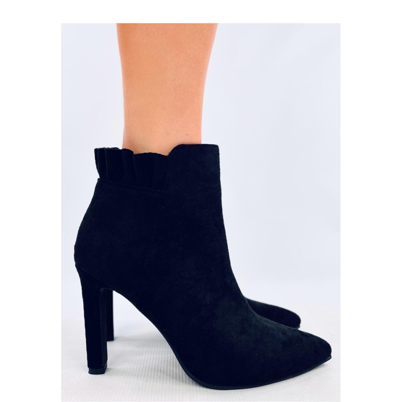 Mariah Stivaletti con tacco alto in pelle scamosciata nera - Inello nero 1