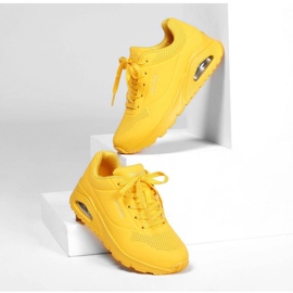 Scarpe Skechers Uno Stand On Air 73690-YEL gialle giallo 1