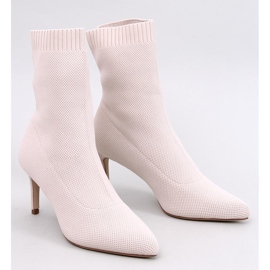 Stivali a stiletto calzino da donna beige 1