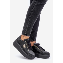 Sneakers in Pelle Naturale con Plateau Decorazione Oro Lewski 3428 Nera nero 1