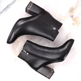Stivali isolati neri da donna con filippo DBT4842/23 BK nero 2