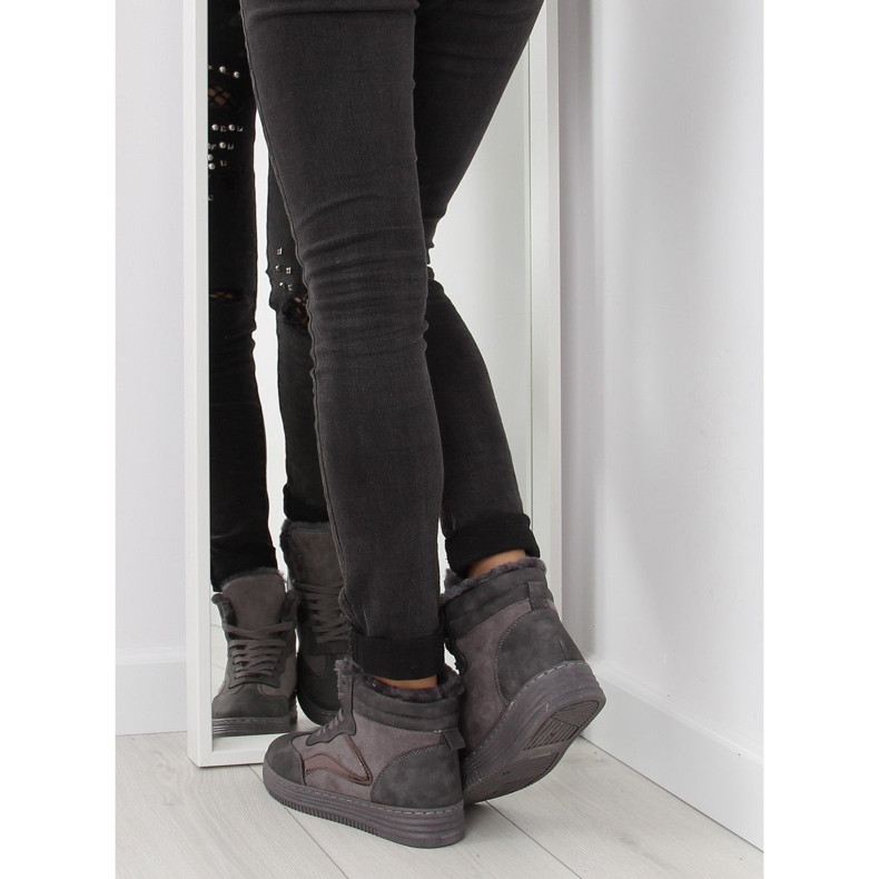 Sneakers isolate grigie BOK-1103 grigio scuro 1