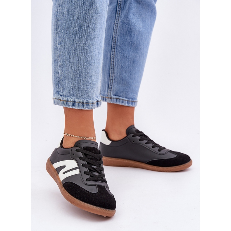 Sneakers Basse da Donna Realizzate in Eco Pelle Nera Navidemi nero 2