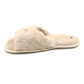 Evento Pantofole da donna con pelliccia morbida 20PA36-3360 beige 1