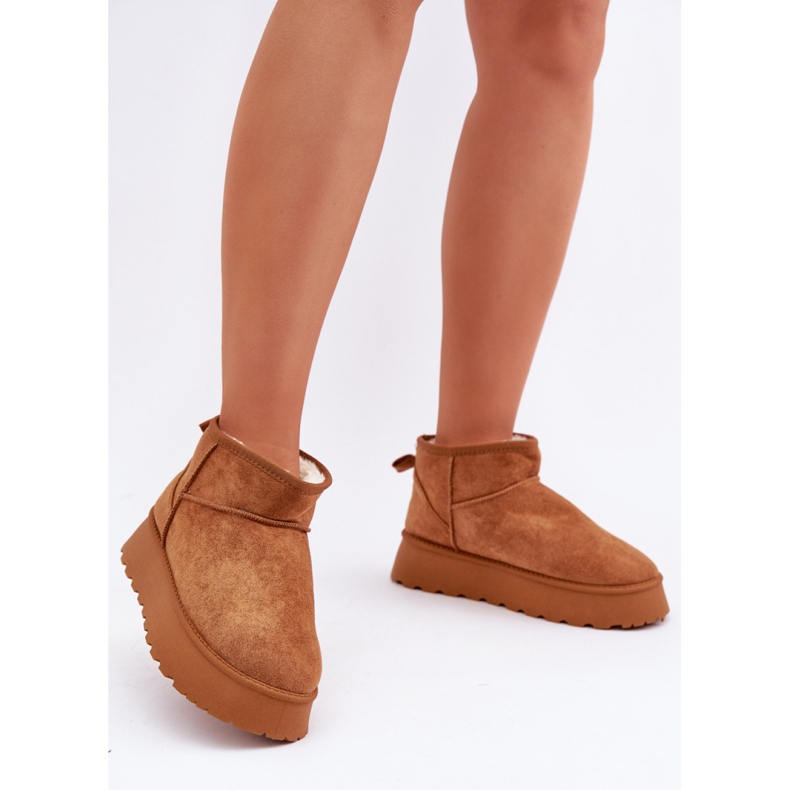 Stivali da neve da donna con plateau in pelle scamosciata color cammello marrone 1