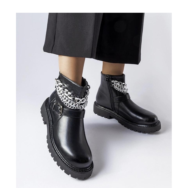 Stivaletti neri con catene decorative Mezzavia - Solea nero 1