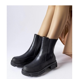 Stivaletti neri con tomaia elastica Faisal - Solea nero 1