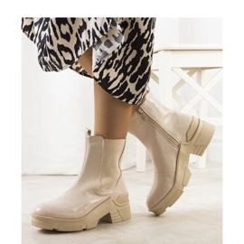 Stivaletti in vernice beige di Asma - Solea 1
