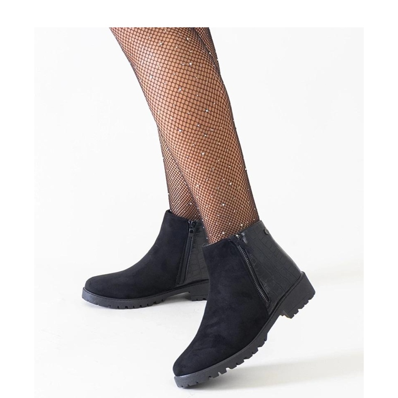 Stivaletti neri con motivo pelle di coccodrillo, eco-suede Mifsada - Solea nero 1