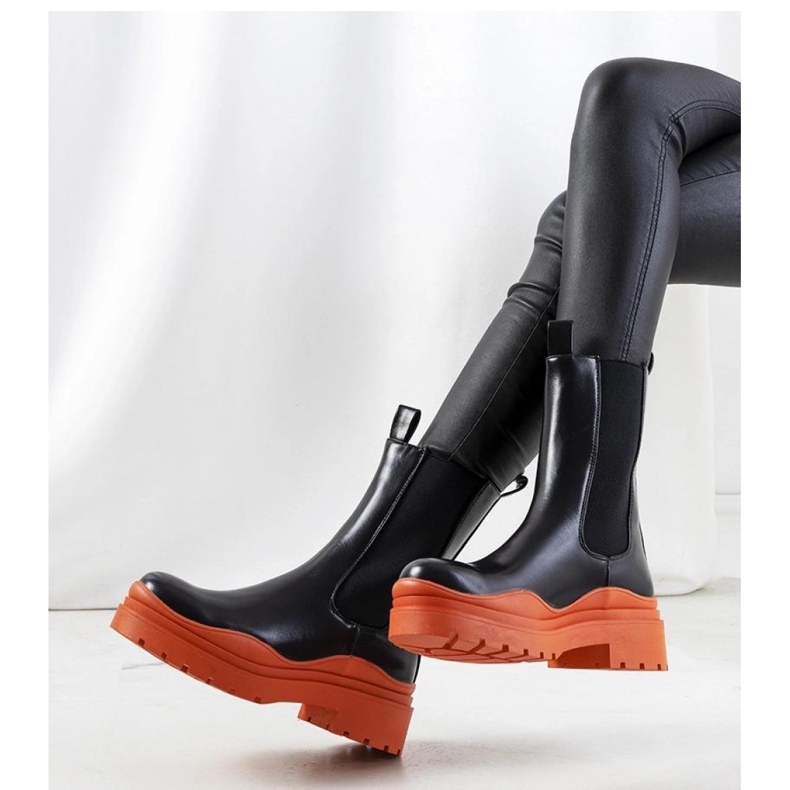 Stivaletti neri con suola arancione Nester - Solea nero 1