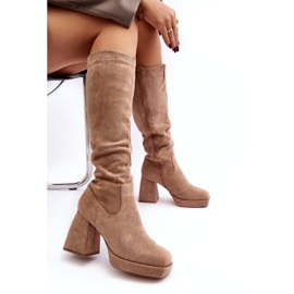 Ideal Shoes Stivali isolanti beige da donna 5