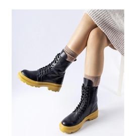 Sneakers nere con suola gialla Quennie - Solea nero 1