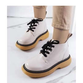 Stivali bovver beige di Redelek - Solea 1