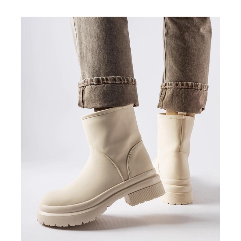Stivali isolanti in gomma beige di Clotilde - Solea 1