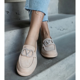 Mocassini beige decorati con strass 1