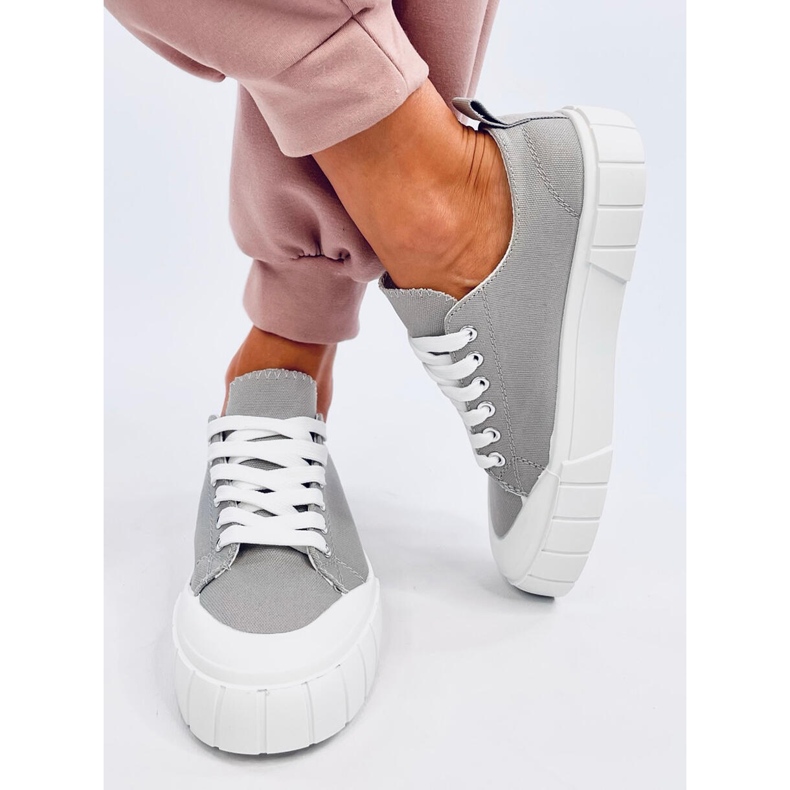 Scarpe da ginnastica da donna grigie grigio 2