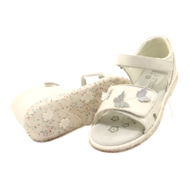 Sandali in velcro per ragazze in Butterflies American Club XD58/22 White bianco 5