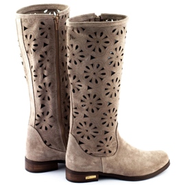 Olivier Stivali da donna traforati con fiori, beige scuro 3