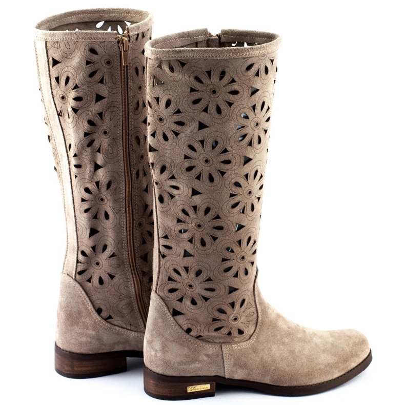 Olivier Stivali da donna traforati con fiori, beige scuro 3