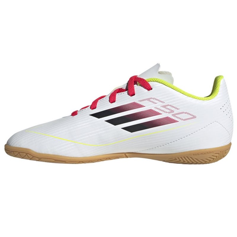 Adidas F50 Club In scarpe IE3735 bianca 1