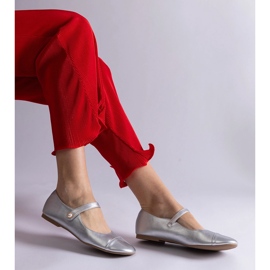 Ballerine argento con chiusura in velcro 1