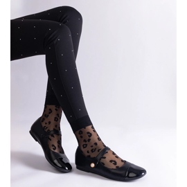 Ballerine nere con punta in vernice, allacciate con velcro nero 1