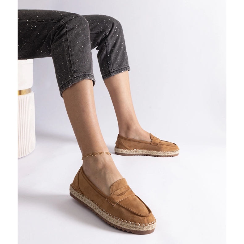 Caramel che scorre Espadrilles sulla piattaforma marrone 1