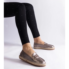 Espadrille scorrevoli marroni sulla piattaforma marrone 1