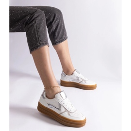 Sneakers bianche e argento con suola in gomma bianca 2
