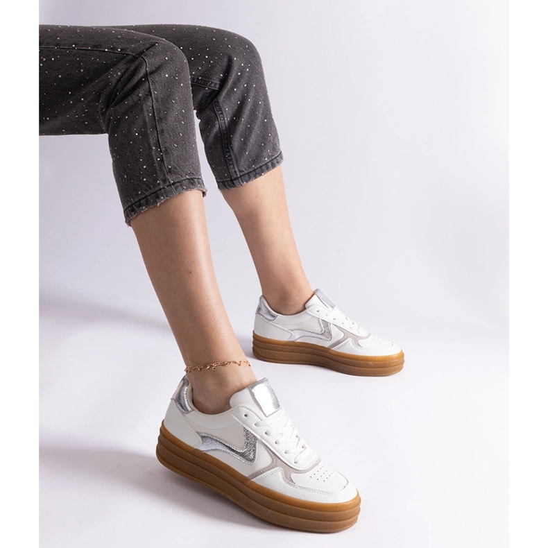 Sneakers bianche e argento con suola in gomma bianco 2