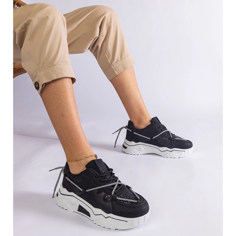 Sneaker da donna nera con glitter nero 1