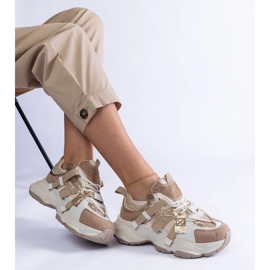 Sneakers beige con inserti dorati 1