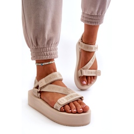 Sandali da donna sulla piattaforma Big Star NN274A528 beige 2
