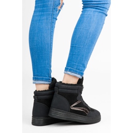 Scarpe sportive con pelliccia nero 1