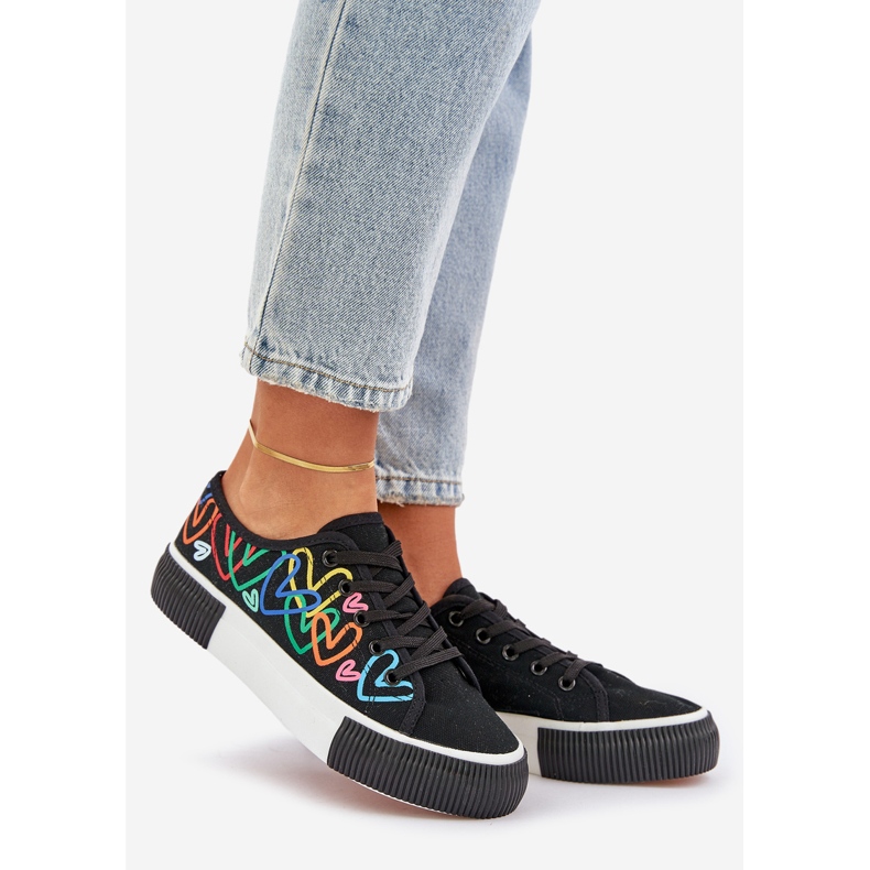 Sneaker femminili nei cuori neri nero 1
