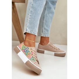 Sneaker da donna in cuori di dimensioni scure beige 2