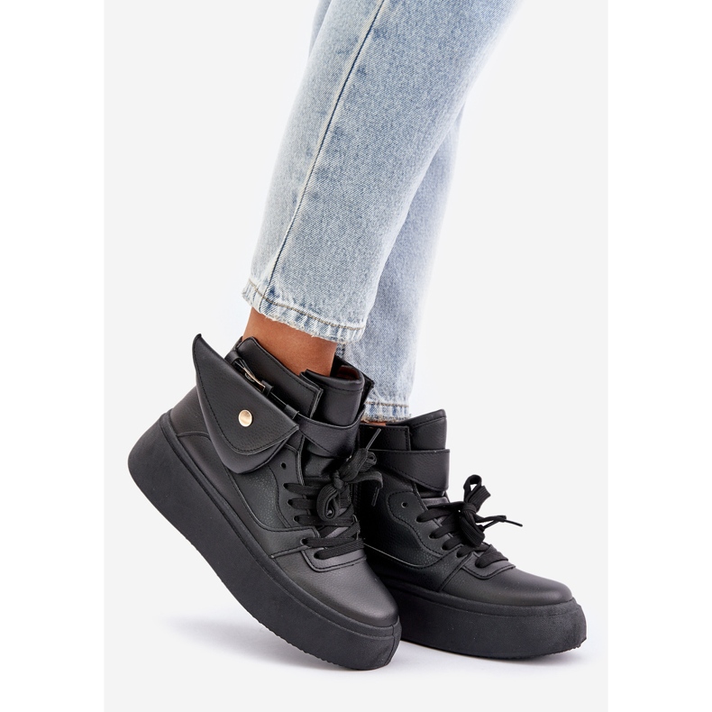 Sneaker alte con una bustina sulla piattaforma nera nero 1