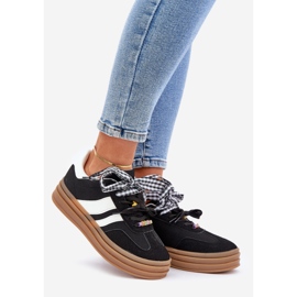 Sneaker femminili con spille nere nero 1