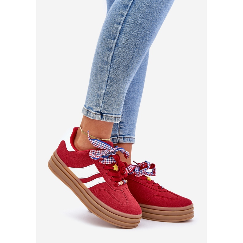 Sneaker femminili con spille rosse rosso 1